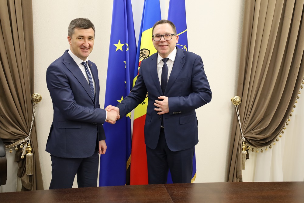 Ladislav Hamran, President of Eurojust and Mr Ion Munteanu, Prosecutor General (ad interim) of the Republic of Moldova